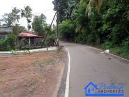 Land for Sale at Thalawathugoda
